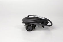 Load image into Gallery viewer, Servomotoren und Antriebe - Servo Motors & Drives